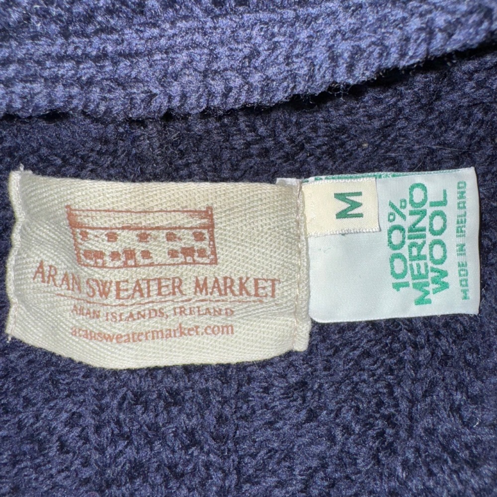 Aran Sweater Market Navy Blue 100% Merino Wool Hooded Zip Cardigan Ireland M - Picture 3 of 11